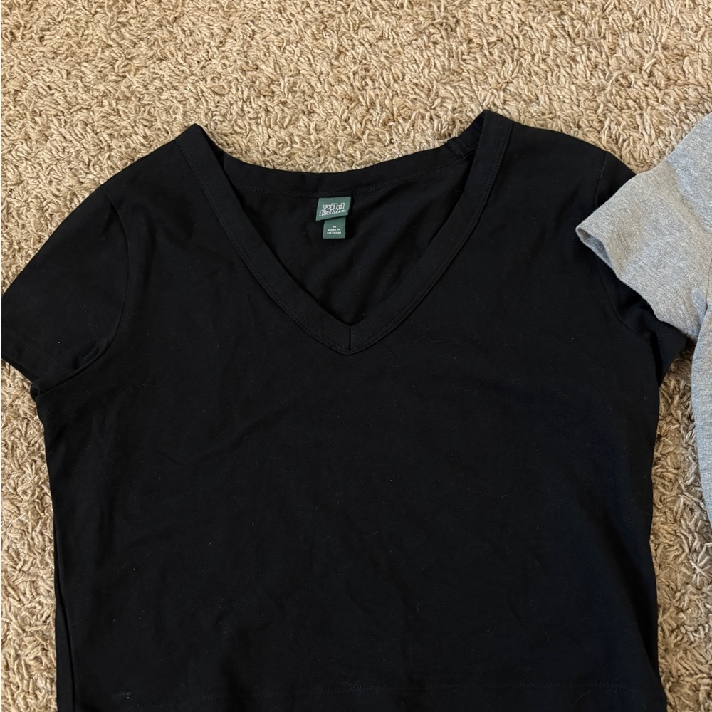 BUNDLE OF 2 Wild Fable black and grey crop tops #croptops - Picture 2 of 5